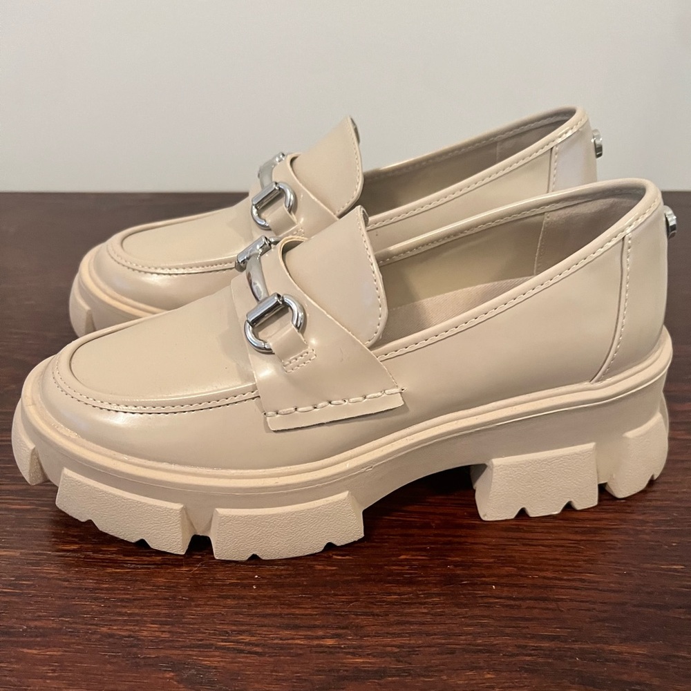 Steve Madden Trifecta Lug Sole Loafer in Bone